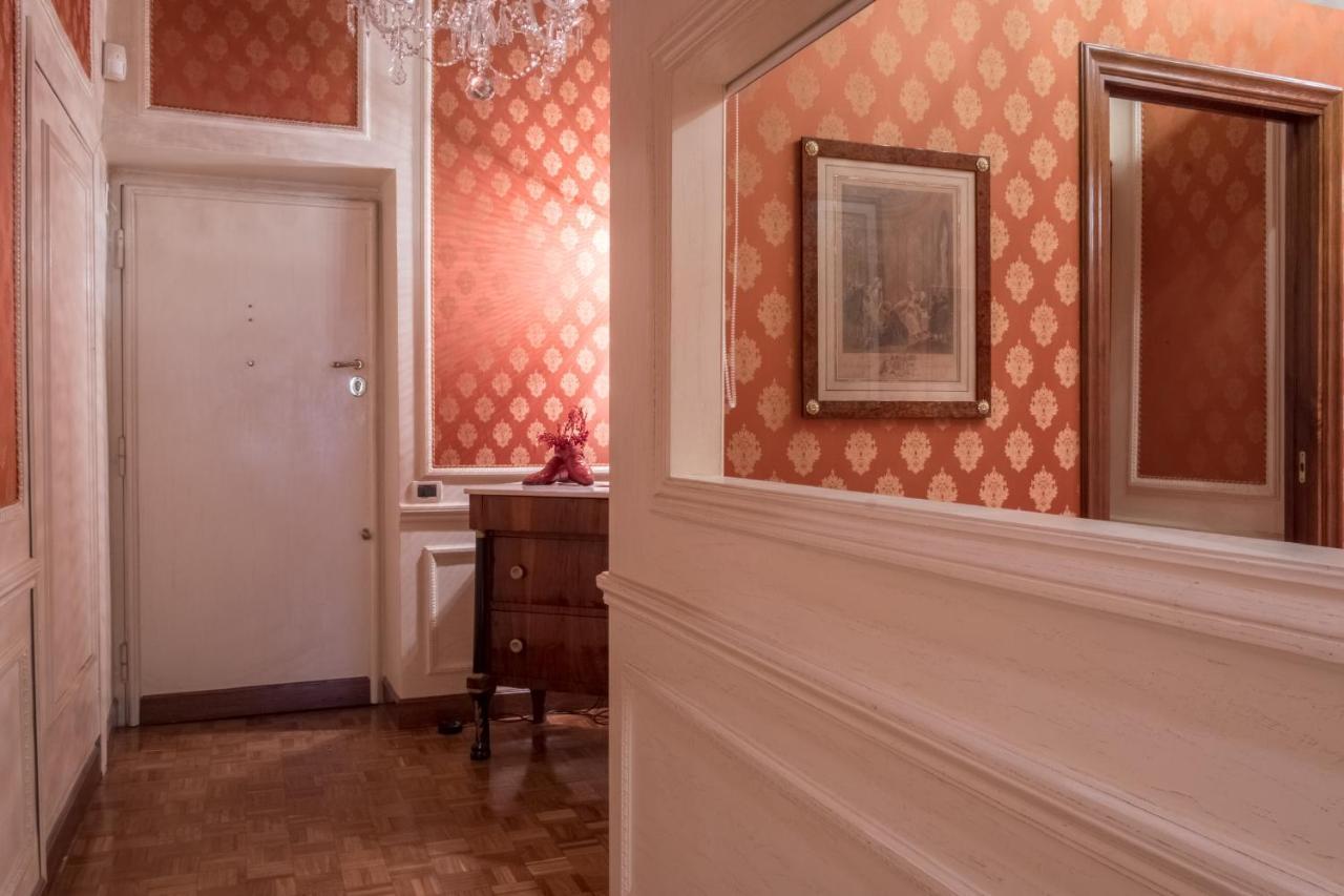 The Tailor's Apartment